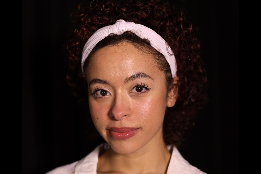 Nina Washington as Cynthia